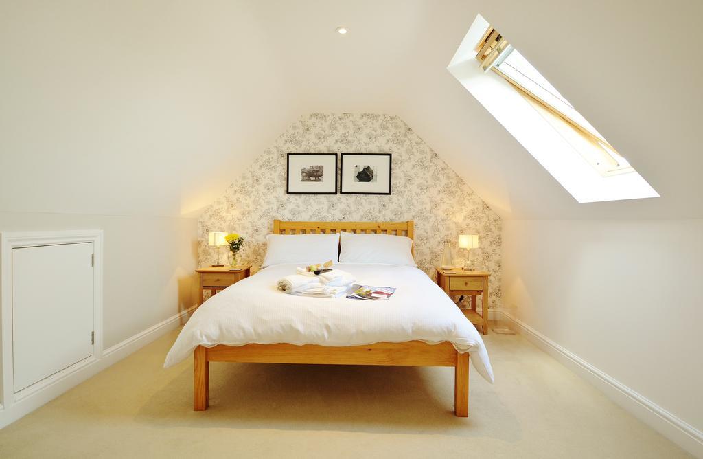 Coombe Cottage Sutton Green Exterior foto